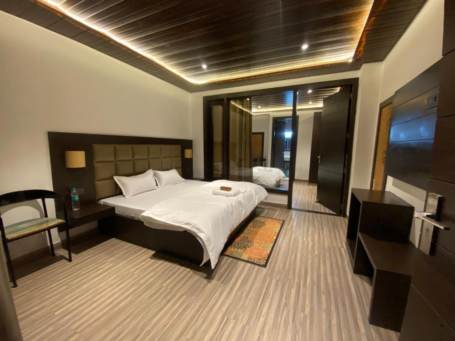 Mountain Woods View Bhowali 奈尼塔尔 外观 照片
